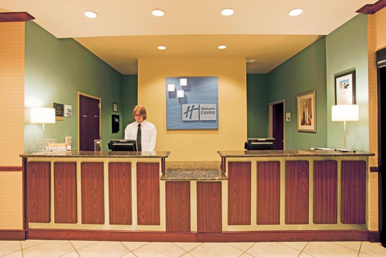 Holiday Inn Express Hotel & Suites Amarillo South By Ihg Екстер'єр фото