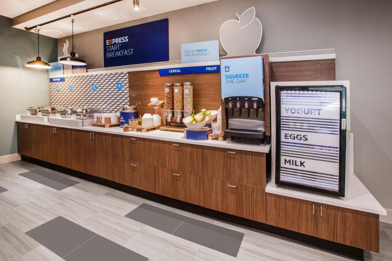Holiday Inn Express Hotel & Suites Amarillo South By Ihg Екстер'єр фото